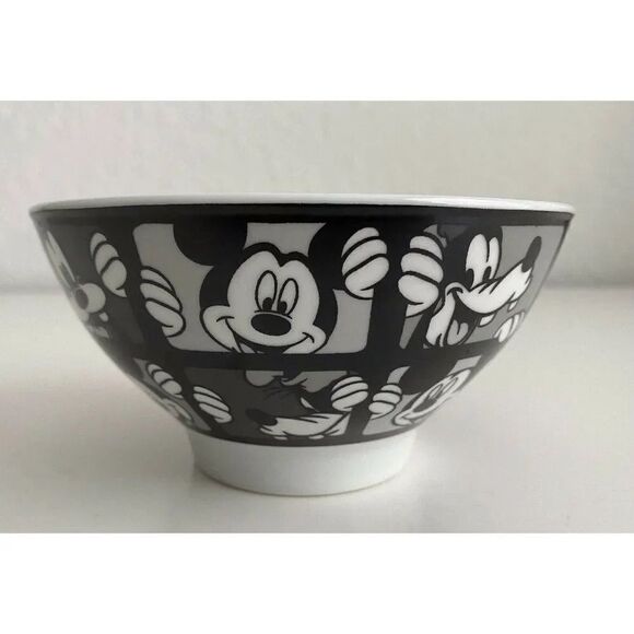 DISNEY Cereal Bowl Mickey & Goofy Faces All Over Ceramic Ramen Ice Cream New - Picture 1 of 7
